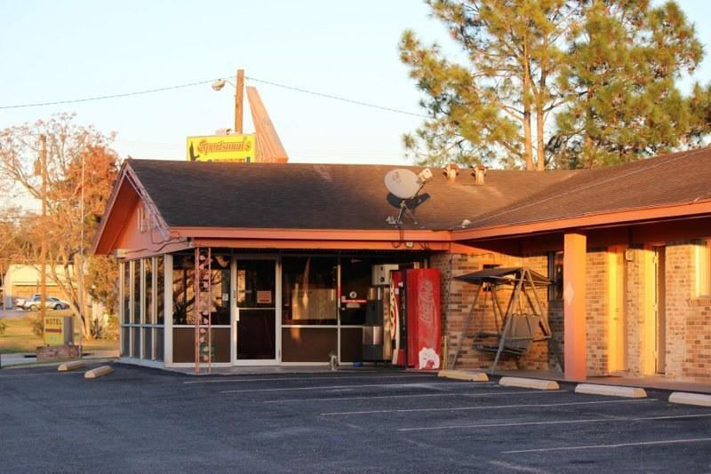 Eagle Lake Sportsman'S Motel מראה חיצוני תמונה