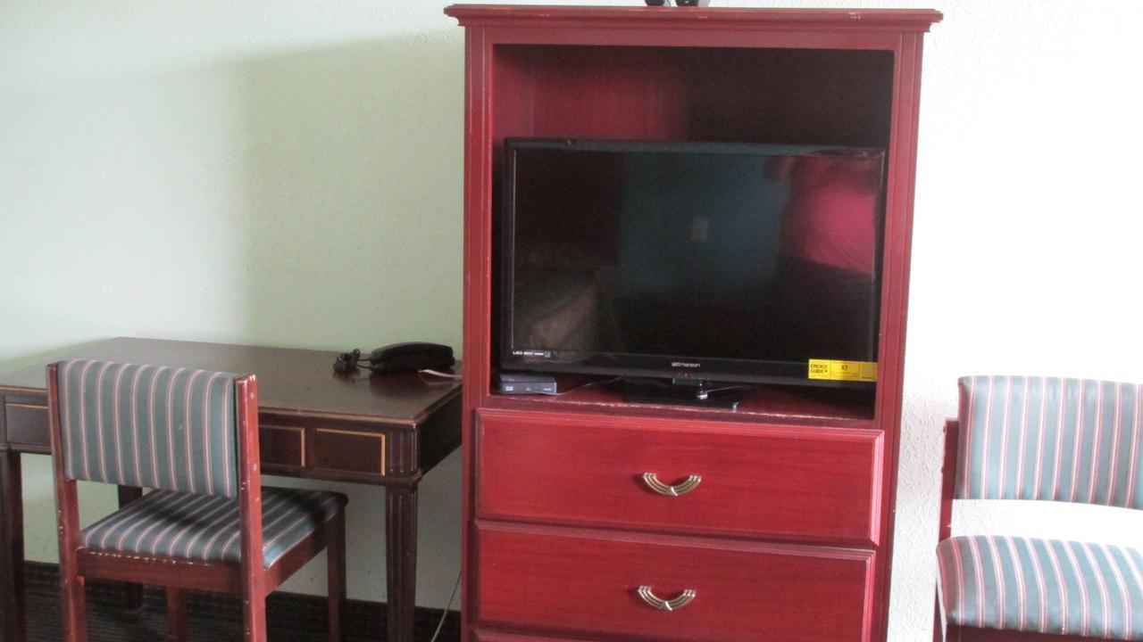 Eagle Lake Sportsman'S Motel מראה חיצוני תמונה
