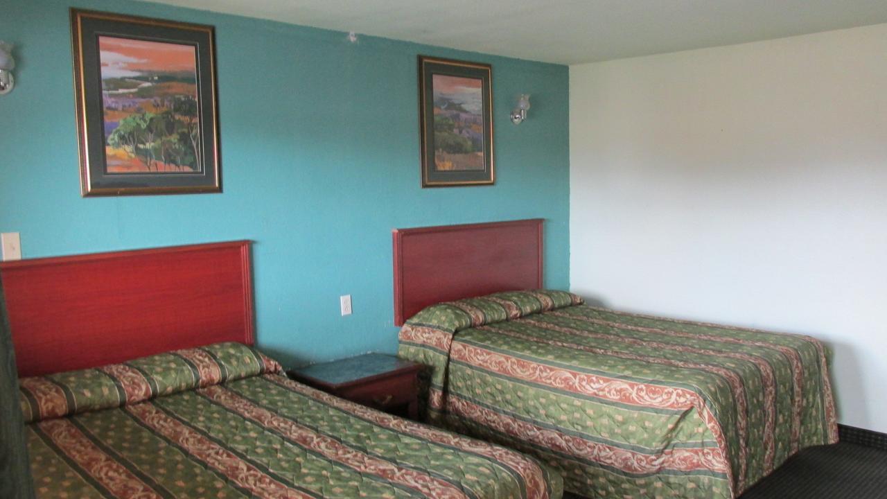 Eagle Lake Sportsman'S Motel מראה חיצוני תמונה